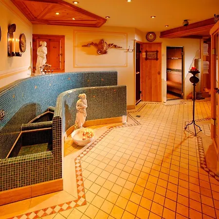Ξενοδοχείο Relais & Chateaux Chaste - Scuol 4*