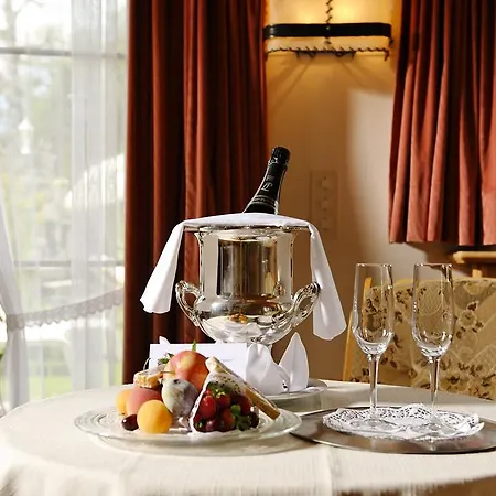 Relais & Chateaux Chaste - Scuol Ξενοδοχείο 4*
