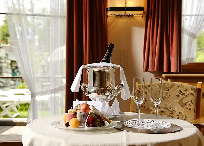 Relais & Chateaux Chaste - Scuol Hotel 4*