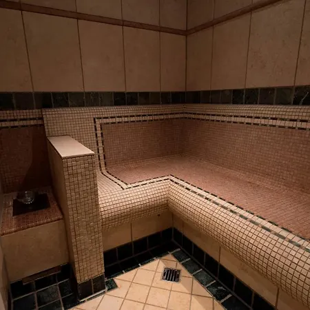 Hotel Chaste