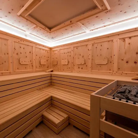 Relais & Chateaux Chaste - Scuol Hotel